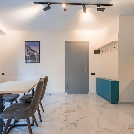 Aparthotel Luxury X By Umbrella Tbilisi Exterior foto