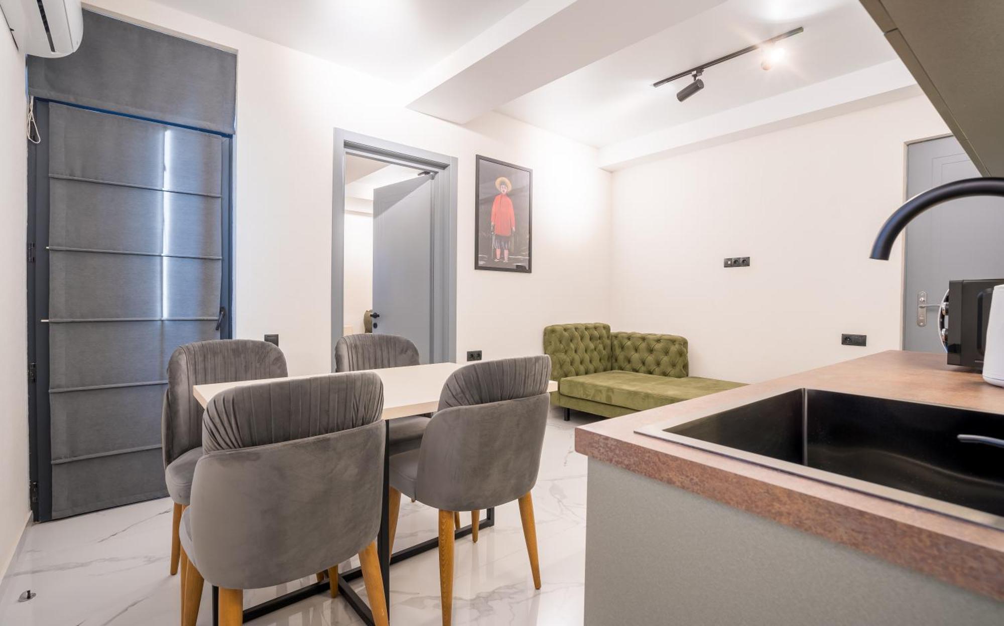 Aparthotel Luxury X By Umbrella Tbilisi Exterior foto