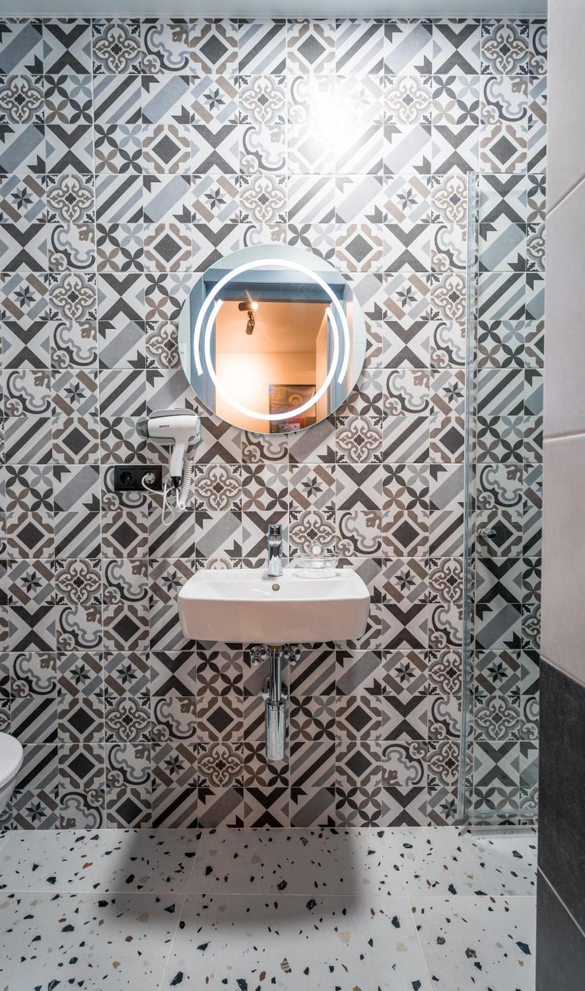 Aparthotel Luxury X By Umbrella Tbilisi Exterior foto